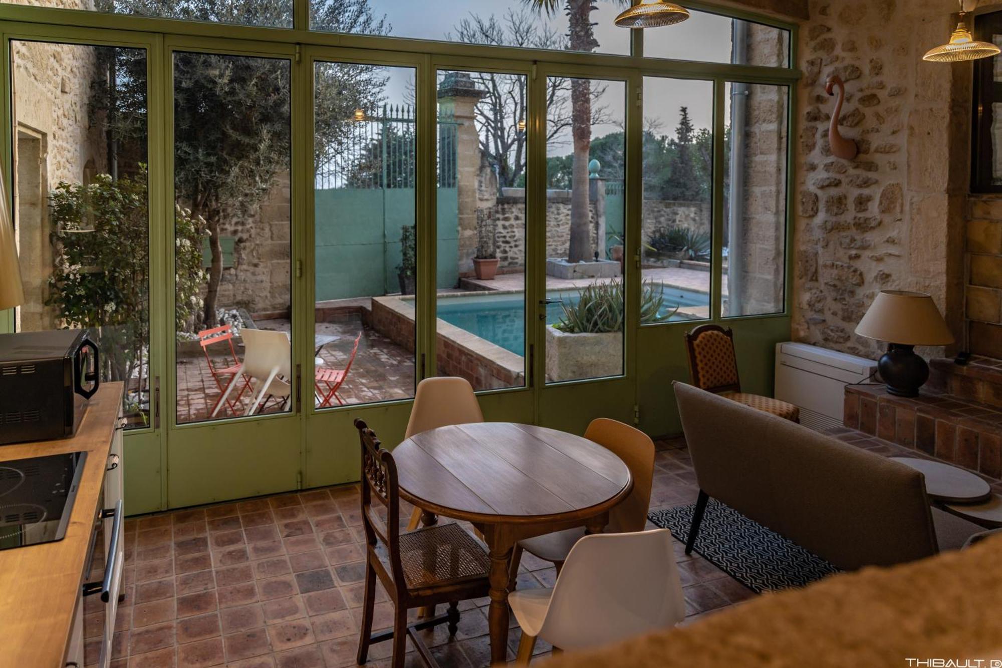 La Demeure Bed And Breakfast Aubais Kültér fotó