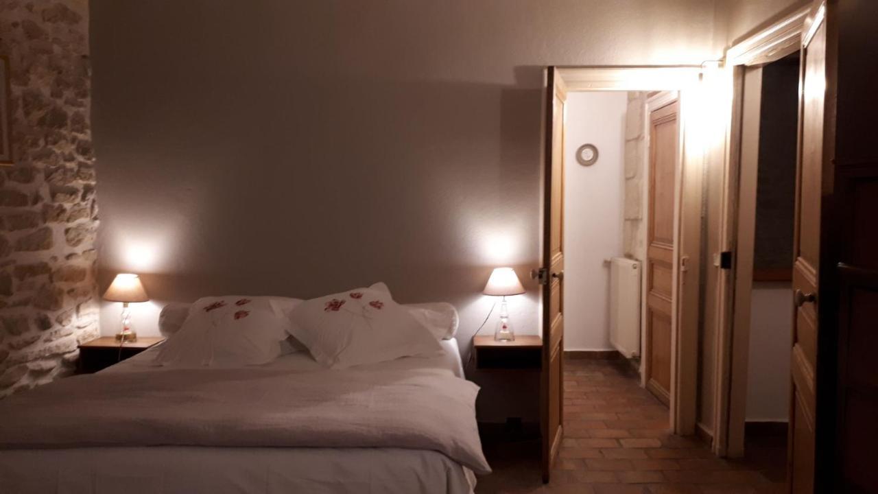 La Demeure Bed And Breakfast Aubais Kültér fotó